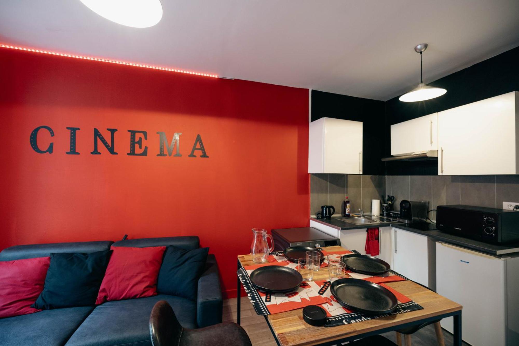 Apartmán Le Sejour Cine-Proche Du Centre-Wifi-Parking Lurdy Exteriér fotografie